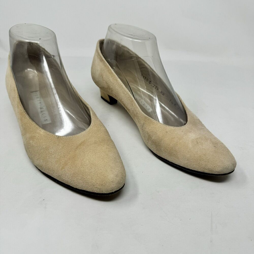 Perry Ellis Nude Portfolio Suede Kitten Heel Size‎ 7.5